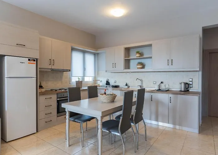 Serenity Lakki (Karpathos)